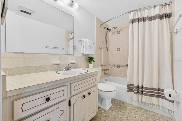 3125 36TH STREET N 303, St Petersburg, FL 33713