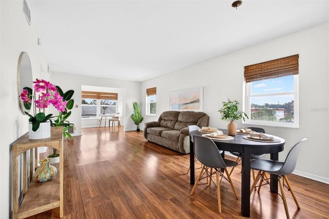 3125 36TH STREET N 303, St Petersburg, FL 33713