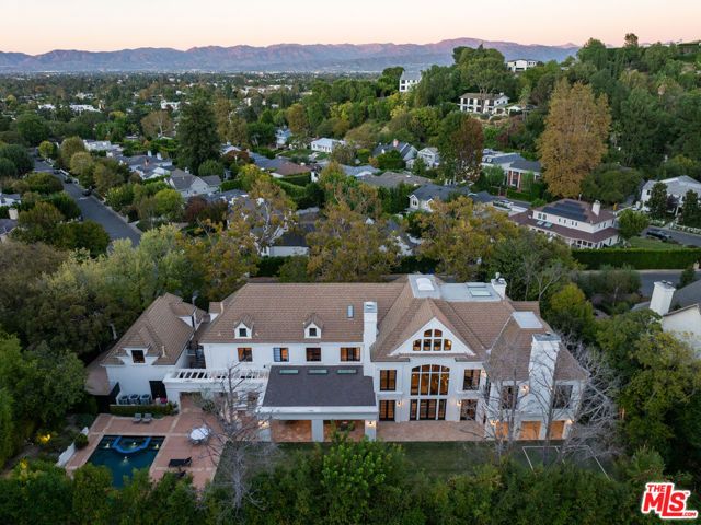 3901 Longridge Avenue, Sherman Oaks, CA 91423