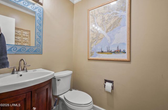 3 Cedar Reef Dr Unit E105, Harbor Island, SC 29920