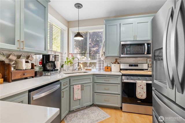 2060 Hammond Avenue, Dupont, WA 98327