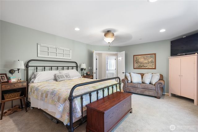 2060 Hammond Avenue, Dupont, WA 98327