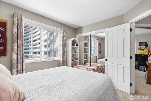 2060 Hammond Avenue, Dupont, WA 98327