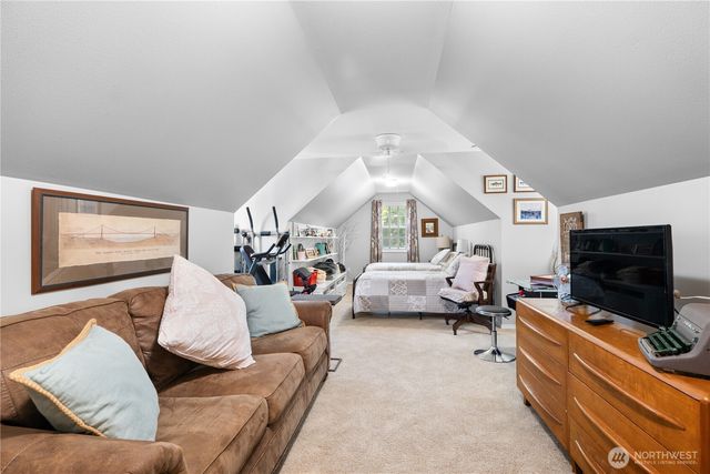 2060 Hammond Avenue, Dupont, WA 98327