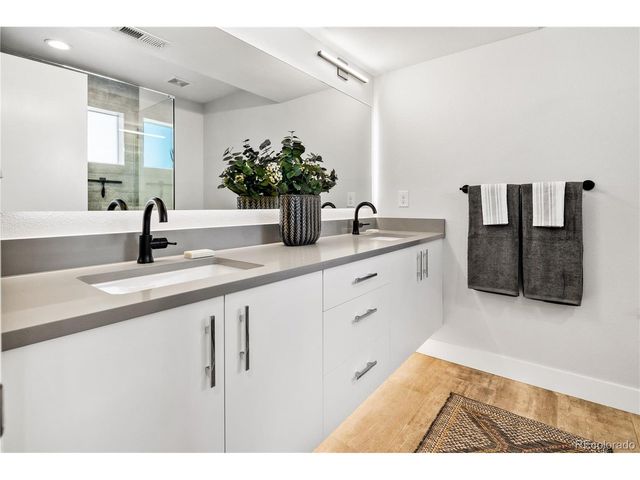 1432 Knox Ct, Denver, CO 80204