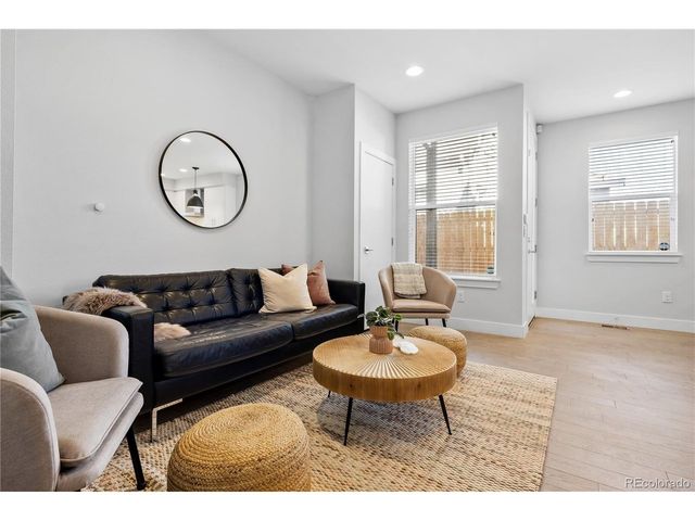 1432 Knox Ct, Denver, CO 80204