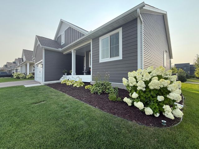 4538 Savanna Trail, Chaska, MN 55318