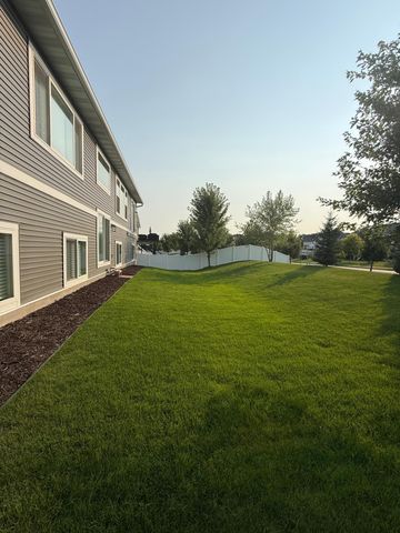 4538 Savanna Trail, Chaska, MN 55318