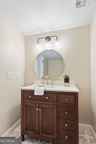 3077 Westwood Way, Alpharetta, GA 30004