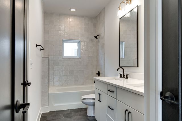 832B W Argyle Ave, Nashville, TN 37203