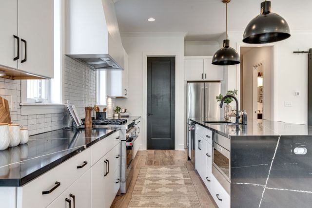 832B W Argyle Ave, Nashville, TN 37203