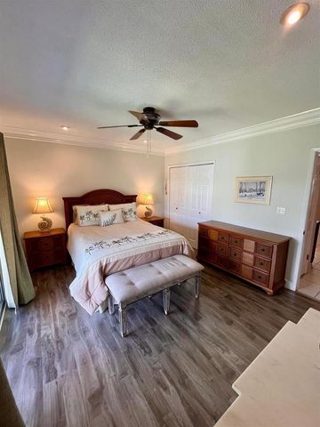 1951 NE 39th Street 361, Lighthouse Point, FL 33064
