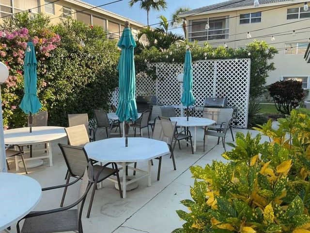 1951 NE 39th Street 361, Lighthouse Point, FL 33064