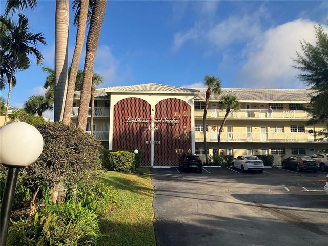1951 NE 39th Street 361, Lighthouse Point, FL 33064