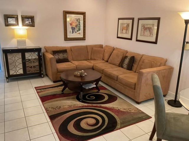 1951 NE 39th Street 361, Lighthouse Point, FL 33064