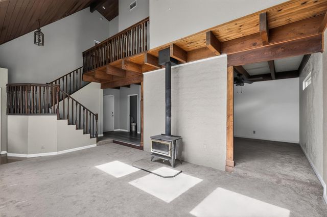 20197 Chaparral Cir, Penn Valley, CA 95946