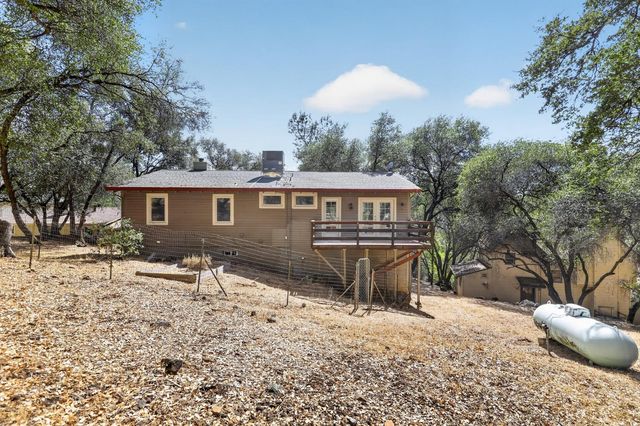 20197 Chaparral Cir, Penn Valley, CA 95946