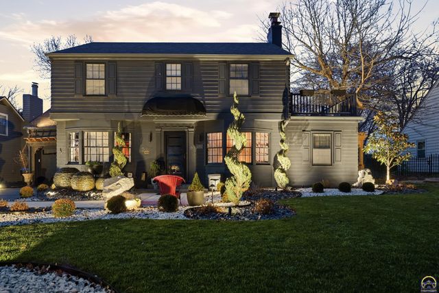 3640 SW York Way, Topeka, KS 66604