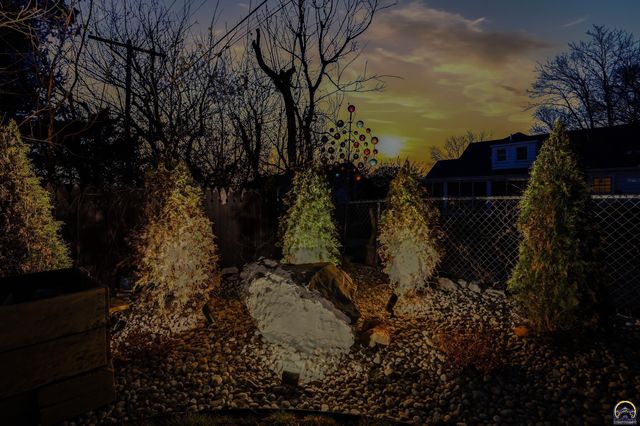 3640 SW York Way, Topeka, KS 66604