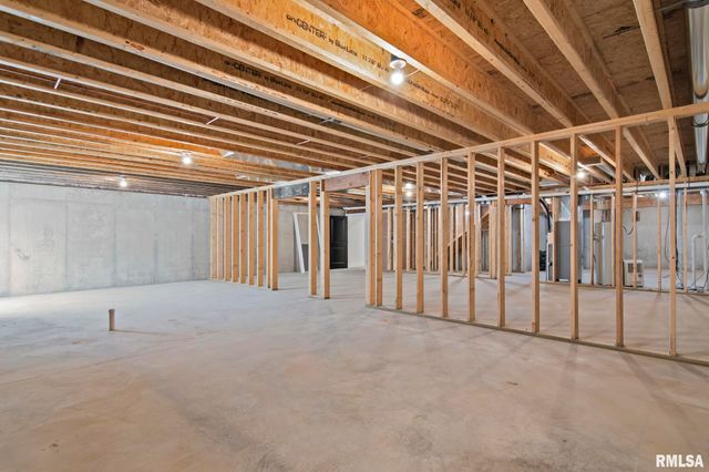 5302 Verdant Lane, Springfield, IL 62711