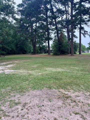 512 Cutter Drive, Trinity, TX 75862