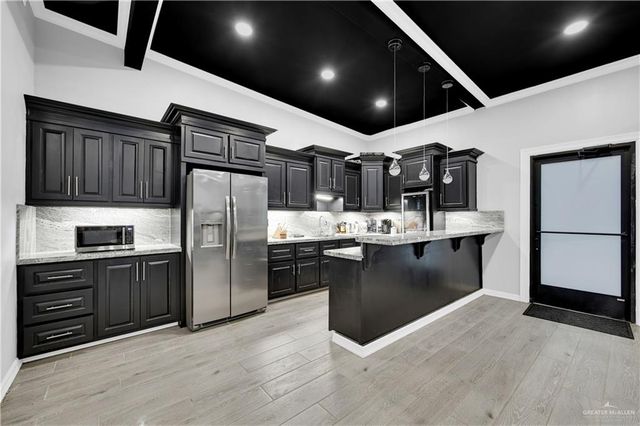 8404 Bougainvillea Drive, Mission, TX 78573