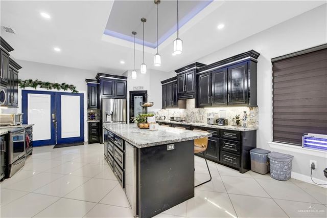 8404 Bougainvillea Drive, Mission, TX 78573