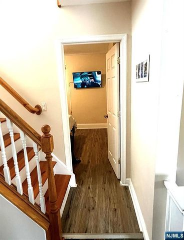 130 Clinton Avenue, Bergenfield, NJ 07621