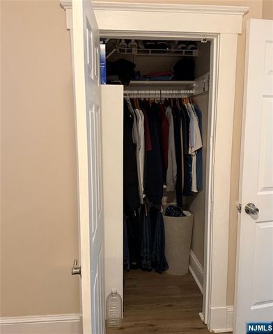 130 Clinton Avenue, Bergenfield, NJ 07621