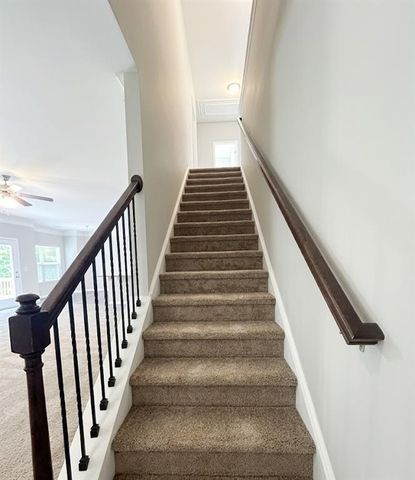 1086 Blind Brook Circle, Hoschton, GA 30548