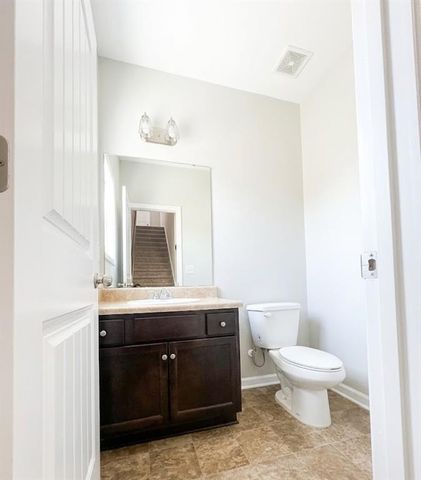 1086 Blind Brook Circle, Hoschton, GA 30548