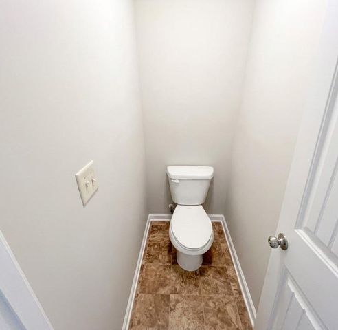 1086 Blind Brook Circle, Hoschton, GA 30548