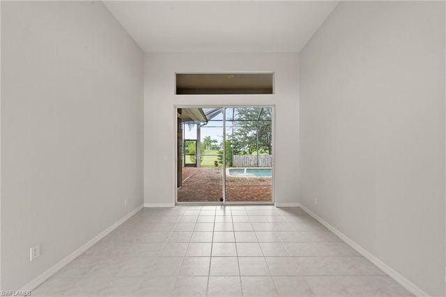 2727 NW 45th PL, Cape Coral, FL 33993