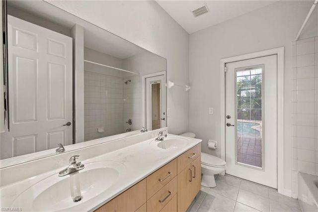 2727 NW 45th PL, Cape Coral, FL 33993