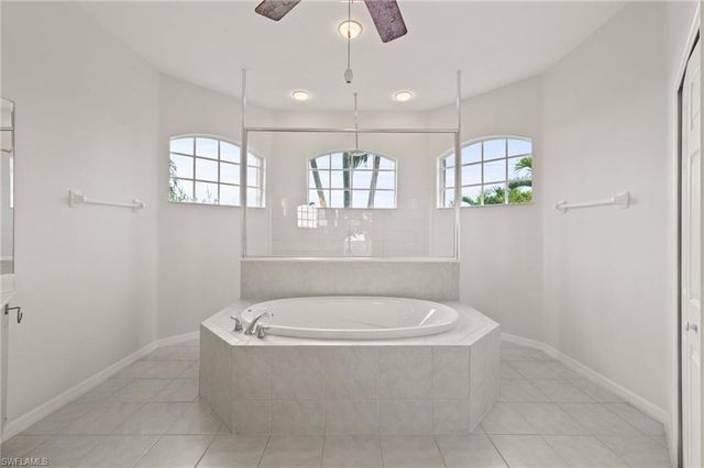 2727 NW 45th PL, Cape Coral, FL 33993