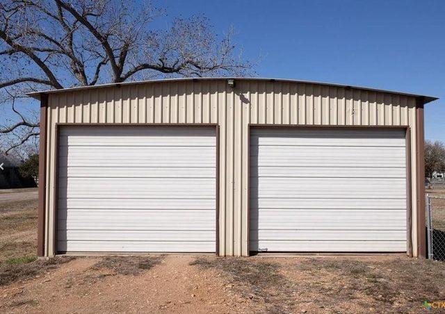 202 E 4th St, Nordheim, TX 78141