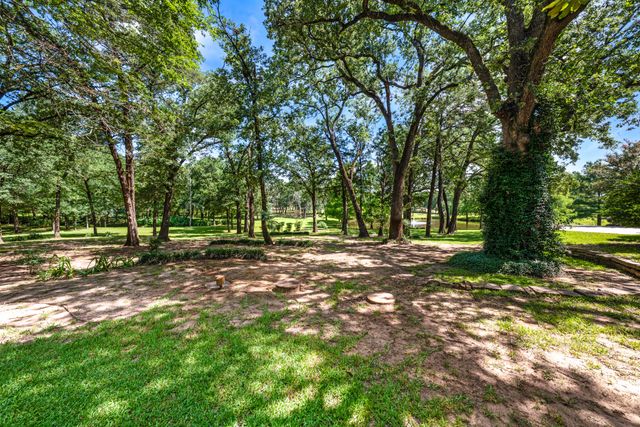 258 Vz County Road 3528, Wills Point, TX 75169