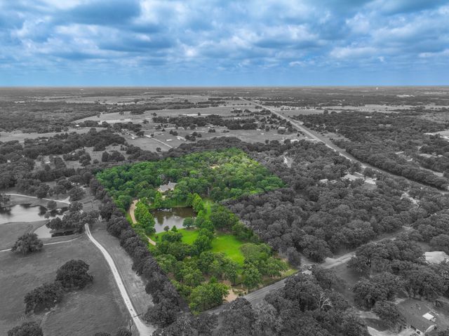 258 Vz County Road 3528, Wills Point, TX 75169