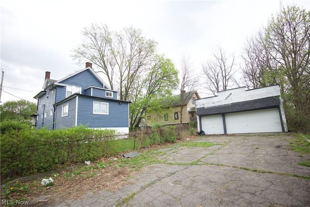 3394 E 102nd Street, Cleveland, OH 44104