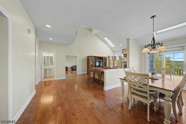 52 Nicole Dr, Denville Twp., NJ 07834