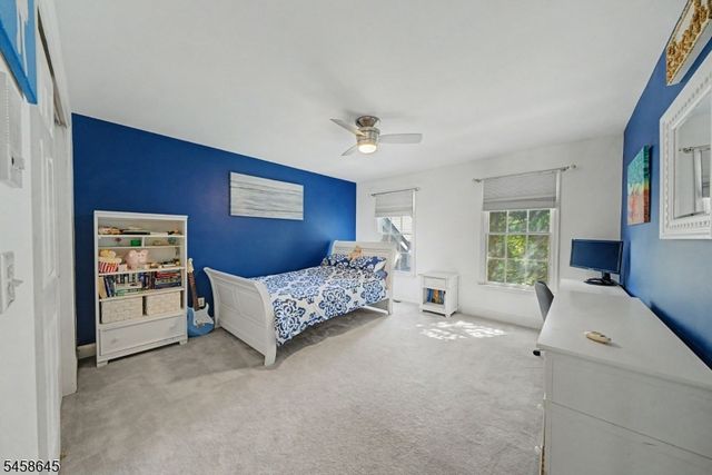 52 Nicole Dr, Denville Twp., NJ 07834