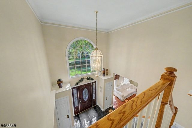 52 Nicole Dr, Denville Twp., NJ 07834