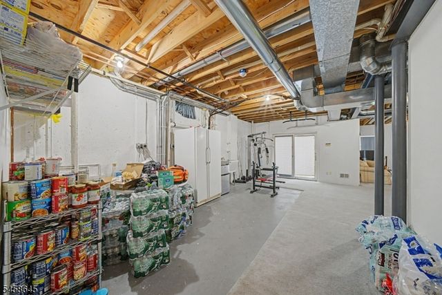 52 Nicole Dr, Denville Twp., NJ 07834