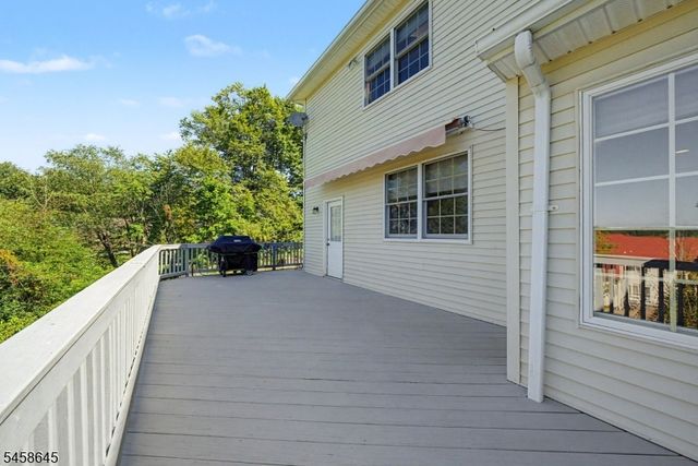 52 Nicole Dr, Denville Twp., NJ 07834