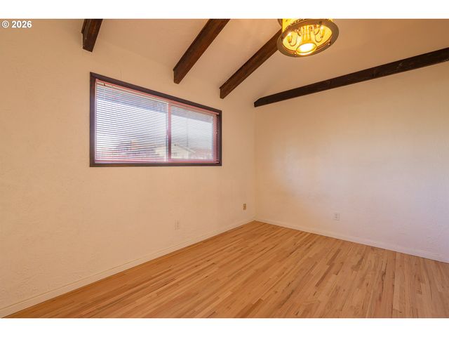 109 Ne 94TH St, Vancouver, WA 98665