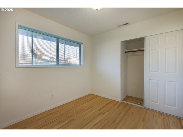 109 Ne 94TH St, Vancouver, WA 98665