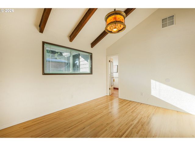 109 Ne 94TH St, Vancouver, WA 98665