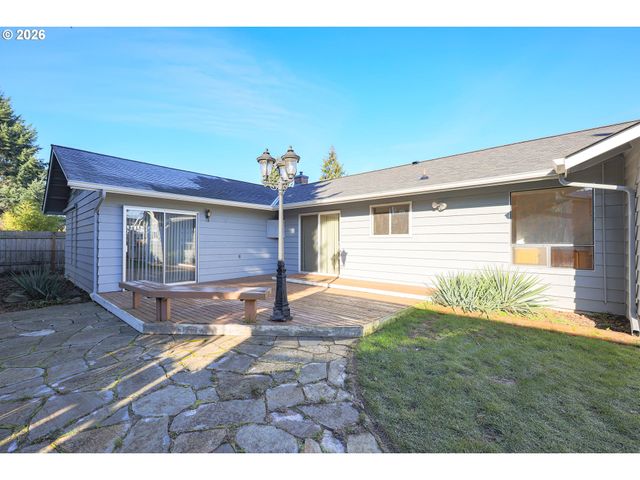 109 Ne 94TH St, Vancouver, WA 98665