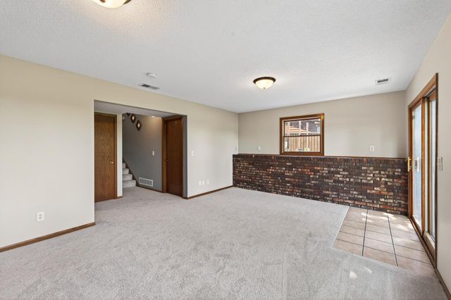 14295 55th Street N, Stillwater, MN 55082