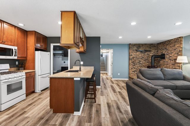 14295 55th Street N, Stillwater, MN 55082